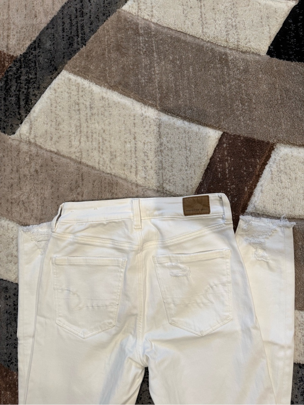 American Eagle Outfitters White Frayed Hem Skinny Jeans